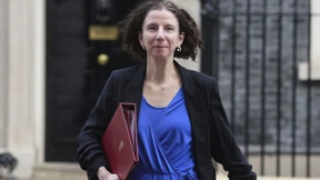 Britische Ministerin für Entwicklungshilfe tritt zurück