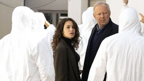 Hört auf zu feixen!