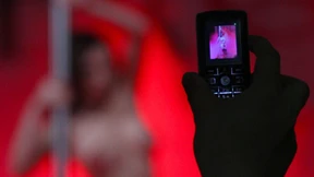 Gericht verurteilt zu teure Tabledance-Bar