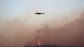 Das Feuer ist unter Kontrolle, aber nicht gelöscht