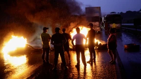 Bolsonaro schweigt, seine Anhänger machen Lärm