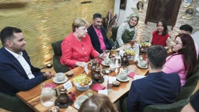 Mal wieder Merkel gegen Merz