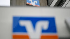 Immer mehr Kreditinstitute verlangen Negativzinsen