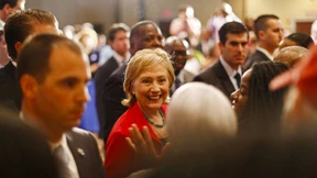 Wall Street wettet auf Clinton und Bush