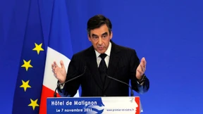 Ausgaben kürzen, Steuern erhöhen