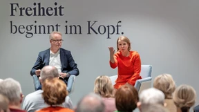 Warum es Politikern so schwer fällt, zu ihrer Verantwortung zu stehen