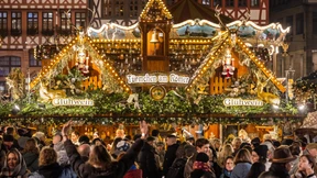 Viele Besucher auf Weihnachtsmärkten, doch der Einzelhandel hadert