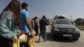 Die letzten Armenier verlassen Nagornyj Karabach