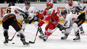 Auftaktsiege für die Favoriten