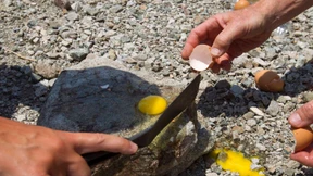 Spiegelei zum Hitze-Jahrestag