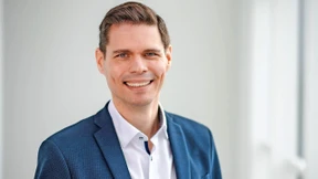 Wie Wasser die Energieeffizienz von Rechenzentren steigert