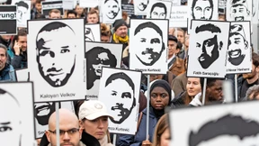 Trauer, Schmerz und Anklagen