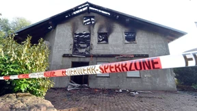 Wieder Feuer in Unterkünften