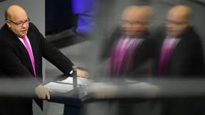 Altmaier will Verkauf von Staatsanteilen prüfen