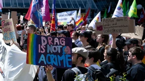 „Es ist bunt, es ist schrill, es ist lustig, vielleicht auch mit uns.“