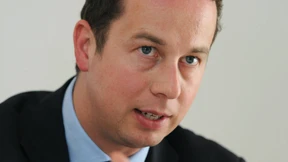 „Grüne schuld an Straßenbaukürzungen“