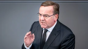 Pistorius fordert mehr Geld für Verteidigung