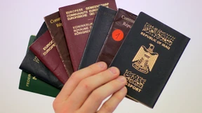 Algorithmen verleihen jetzt die Staatsbürgerschaft 