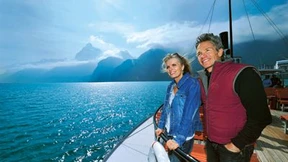 Swiss Travel System lockt 2012 mit 2-für-1-Aktion für Swiss Saver Pässe