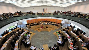 Grüne wollen Diäten für Abgeordnete neu regeln