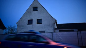 Lieber geschlagen werden als allein sein