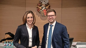 Kaminsky gibt Klinik ab