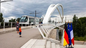 Nicht mehr durch das Virus getrennt