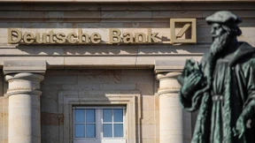 Deutsche Bank kehrt zurück in die schwarzen Zahlen 