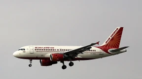 Air India verbietet graue Haare beim Kabinenpersonal