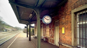 Hunderte Kleinbahnhöfe erhalten Anzeigetafeln