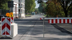 Sperrung, Öffnung, Schließung