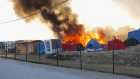 Mehr als 20 Verletzte bei Gewalt im Flüchtlingslager von Calais 