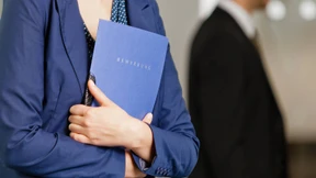 Mehrheit der Unternehmen mit Einstellungsstopp