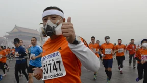 42,195 Kilometer mit Gesichtsmaske