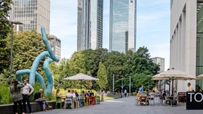 Union Investment zeigt Deutscher Bank die Rote Karte