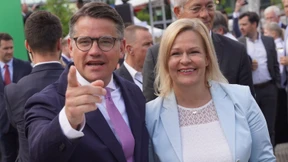 Berliner Ballast für mäßig beliebte Kandidaten