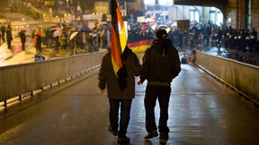 Mutmaßlicher Teilnehmer an „Merkel muss weg“-Demo angegriffen