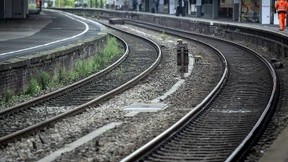 Bahn hält an günstigeren Tickets zum 1. Januar fest