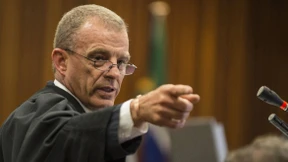 Vom Star-Ermittler zum Privatdetektiv 