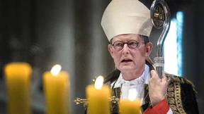 Kleriker, die sich hinter dem Rechtsstaat verstecken