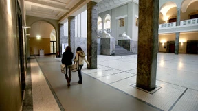 Fast sieben Jahre Haft nach Vergewaltigung auf Uni-Toilette