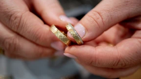 Unbekannte Promi-Partner dürfen anonym bleiben