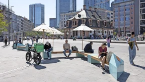 Wortreiche Ankündigungen zur Hauptwache