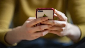 Längere Nutzungsdauer von Smartphones bringt Hersteller in Bedrängnis