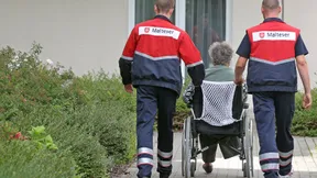 Wehrpflichtdebatte über die Hintertreppe