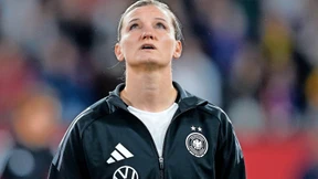 Popp beendet DFB-Karriere unter Tränen