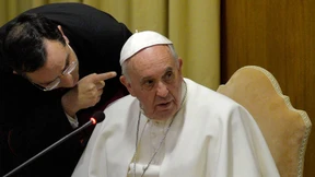 Billigt der Papst das Schlagen von Kindern?