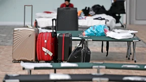 Landkreise müssen Schulturnhallen belegen