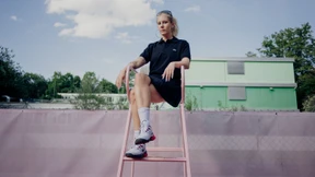 Single, Karrieristin – und jetzt auch noch Tennisspielerin!