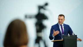 Testpflicht für Rückkehrer aus Risikogebieten von Samstag an